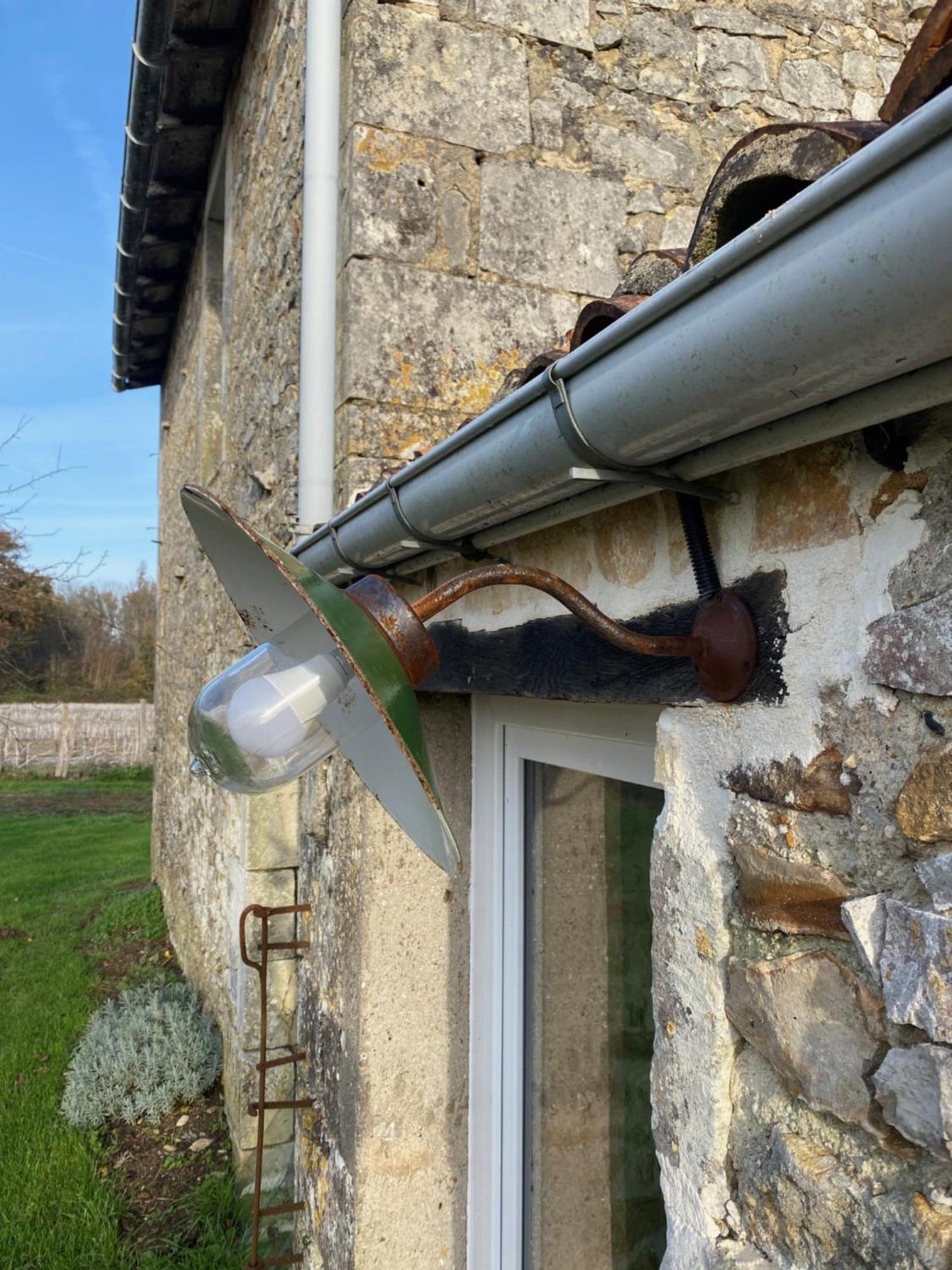 Le Domaine Du Petit Bois, Gite L'Etable Villa Varzay Exterior photo